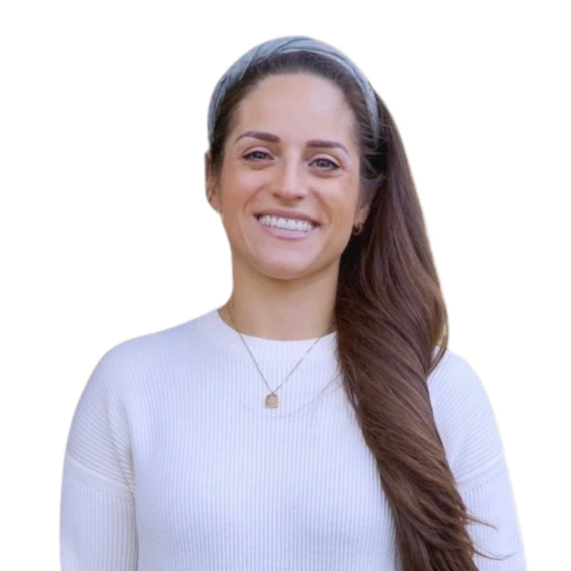 Claudia Nakhla, CFA